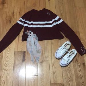 Hollister Sweater, cropped